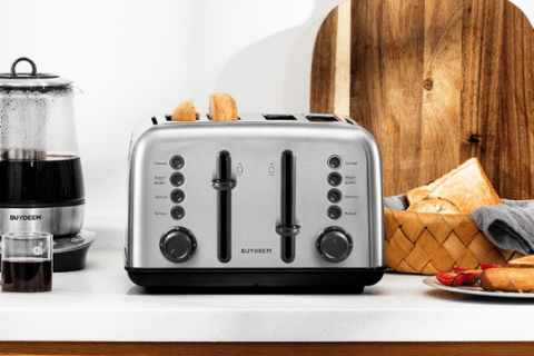 What Is the Best Toaster With a $50 Budget? - BuydeemUS